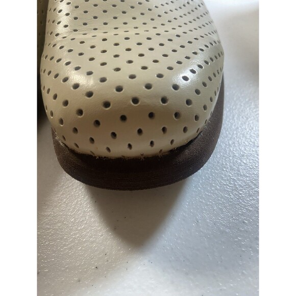 Hush Puppies Mens Perforated Leather Slip On Loafers Bone Size 9 - Picture 4 of 16